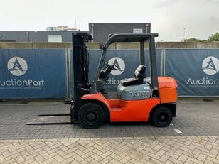 Toyota 02-7FGF25 diesel heftruck te koop foto 2 Toyota 02-7FGF25 diesel heftruck foto 2